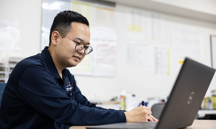 職場の雰囲気を教えてください